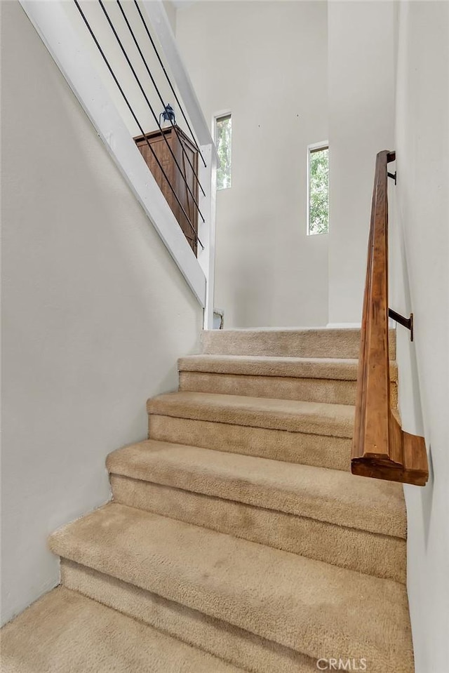 583 Arbula Dr, Crestline, CA 92325 - stairs with carpet