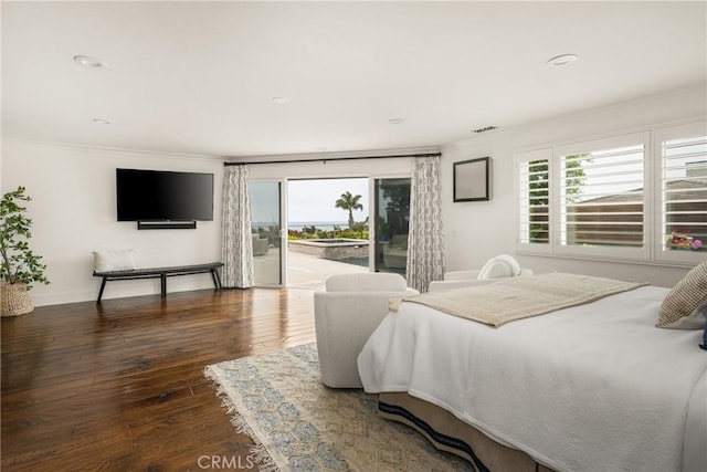 32491 Seven Seas Dr, Dana Point, CA 92629 - bedroom featuring access to outside, ornamental molding, hardwood / wood-style floors, baseboards, and recessed lighting