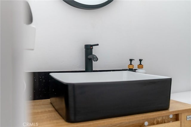 356 Wylerhorn Dr, Crestline, CA 92325 - interior details featuring a sink