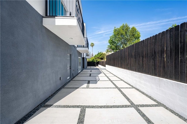 648 N Boyle Ave, Los Angeles, CA 90033 - exterior space