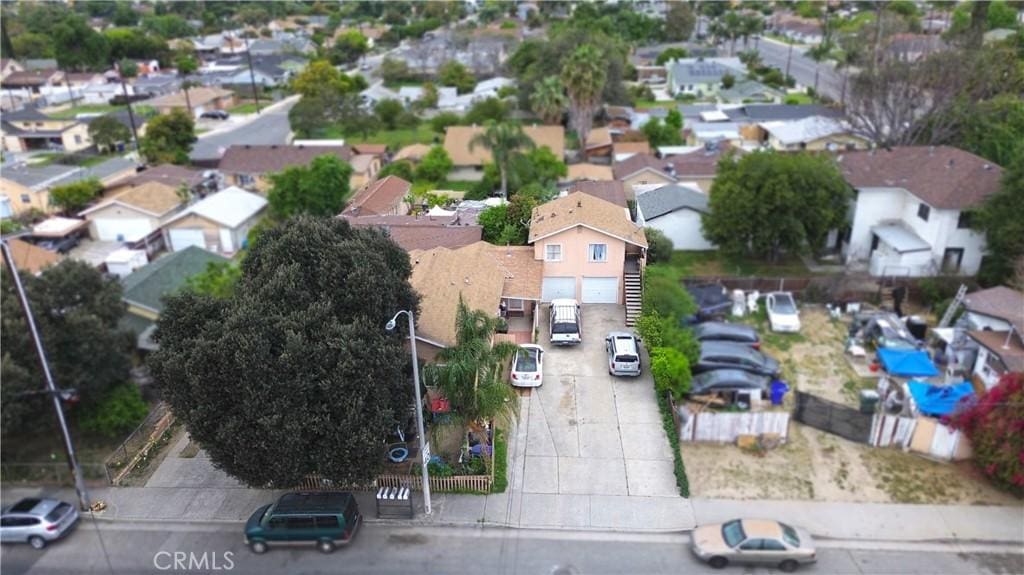 931 S Towne Ave, Pomona, CA 91766 - birds eye view of property featuring a residential view