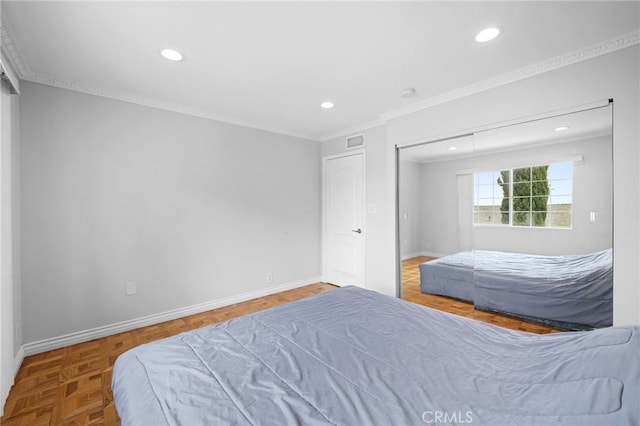 7980 Hollywood Way, Sun Valley, CA 91352 - bedroom featuring baseboards and recessed lighting