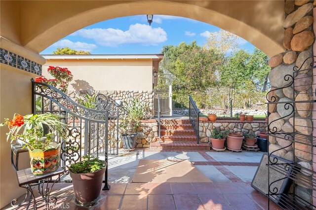 2240 Foothill Blvd, Santa Ana, CA 92705 - view of patio / terrace
