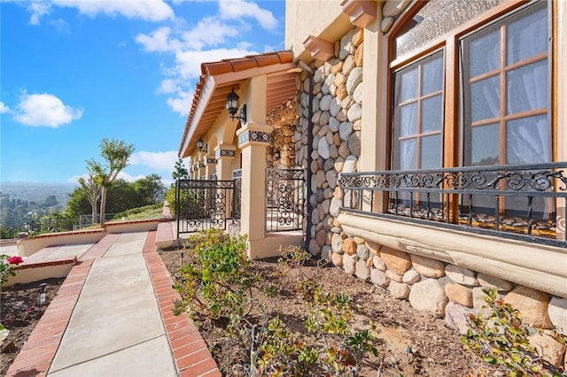 2240 Foothill Blvd, Santa Ana, CA 92705 - exterior space featuring stone siding