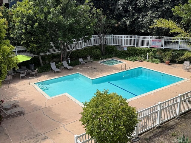 1450 Brett Pl Unit 205, San Pedro, CA 90732 - community pool featuring fence, a patio area, and a community hot tub