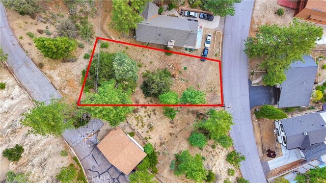 1050 Rivera Dr, Wrightwood, CA 92397