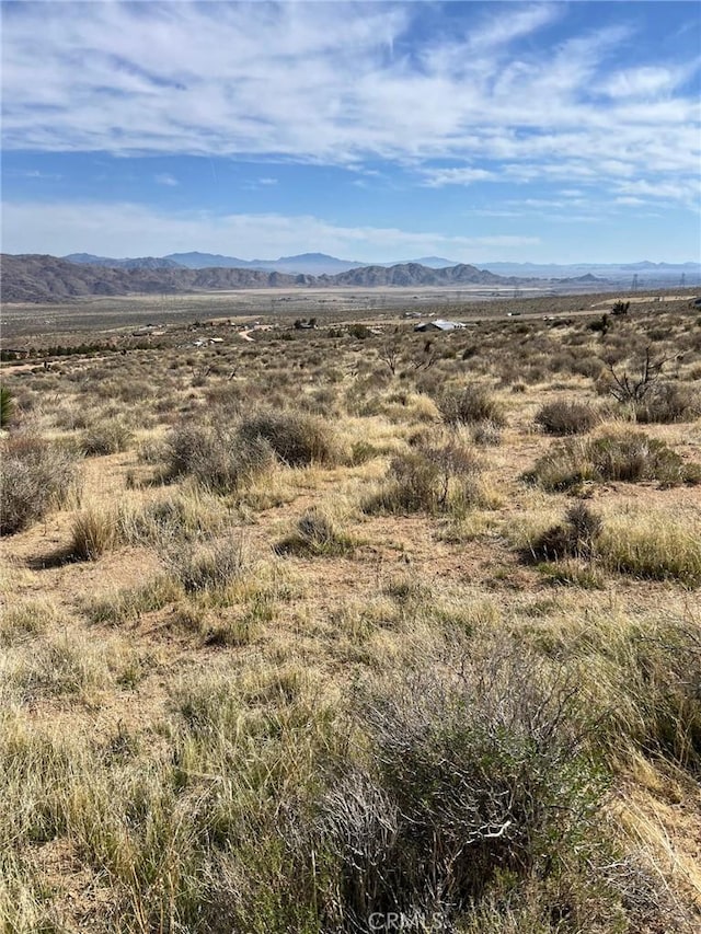 23 Outpost Rd, Apple Valley, CA 92308