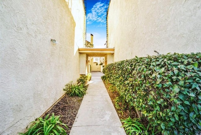 866 W Alondra Blvd, Compton, CA 90220 - exterior space featuring stucco siding