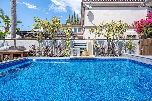 291 Argonne Ave, Long Beach, CA 90803 - view of swimming pool