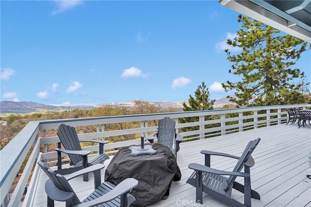 28935 Banff Dr, Lake Arrowhead, CA 92352 - wooden terrace featuring a mountain view
