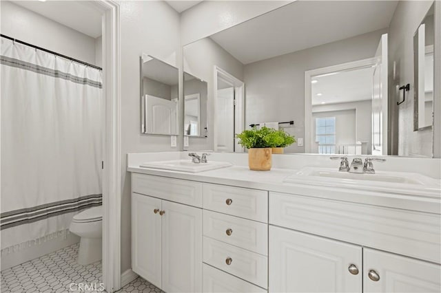 29034 Via Patina, Valencia, CA 91354 - full bath featuring double vanity and a shower with curtain