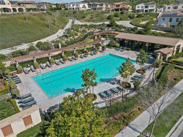 29034 Via Patina, Valencia, CA 91354 - community pool with a patio area