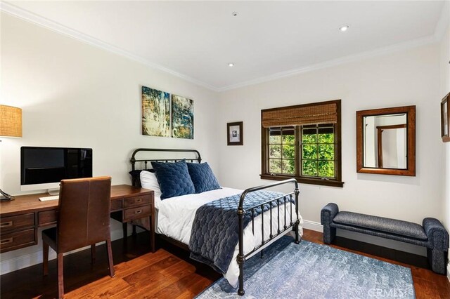 9 Maverick Ln, Bell Canyon, CA 91307 - bedroom with wood finished floors, ornamental molding, baseboards, a desk, and recessed lighting