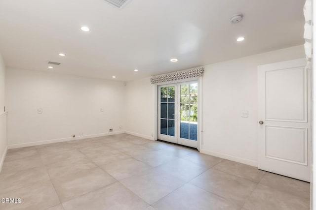 7572 Mcgroarty Ter, Tujunga, CA 91042 - unfurnished room featuring a smoke detector, recessed lighting, and baseboards