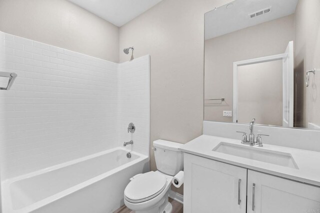 2167 Trevi Cir, Chula Vista, CA 91913 - full bathroom with vanity and bathtub / shower combination