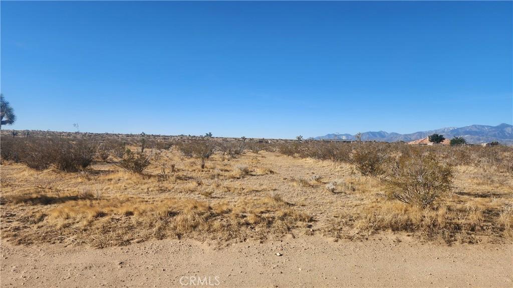 0 Danbury Rd, Phelan, CA 92371
