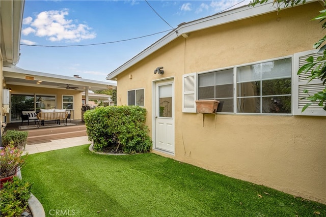 3113 San Anseline Ave, Long Beach, CA 90808 - view of green lawn