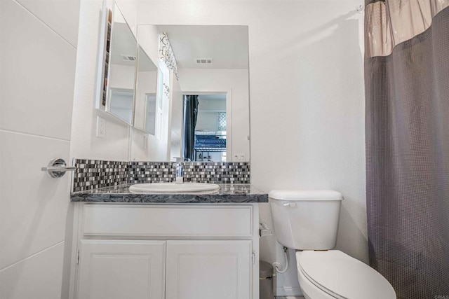 1445 Suwerte Ave Unit 4, Chula Vista, CA 91915 - bathroom featuring decorative backsplash, vanity, toilet, and a shower with curtain