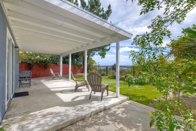 3113 Buena Hills Dr, Oceanside, CA 92056 - view of patio