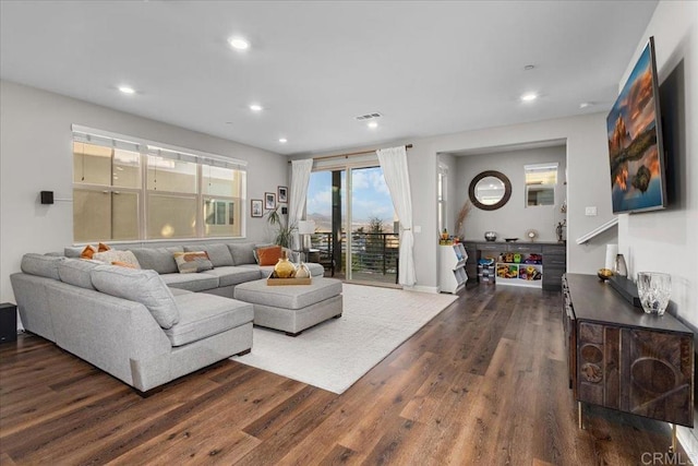 1840 Mint Unit 6, Chula Vista, CA 91915 - living area with dark wood-style flooring and recessed lighting