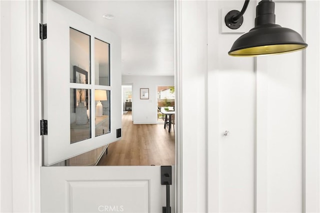 2153 Stanbridge Ave, Long Beach, CA 90815 - corridor with wood finished floors