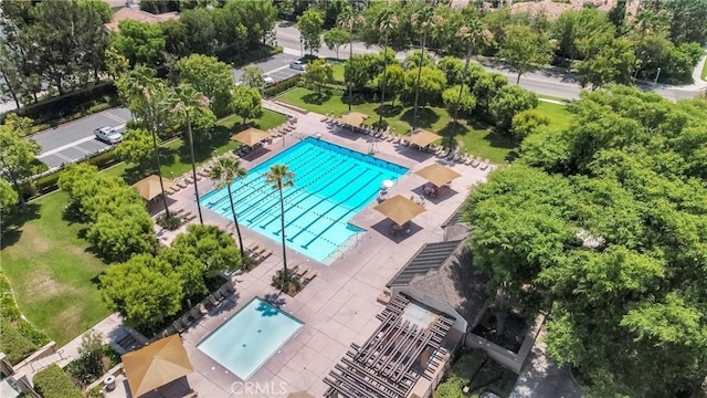 6 Heatherwood, Irvine, CA 92620 - aerial view of a pool area
