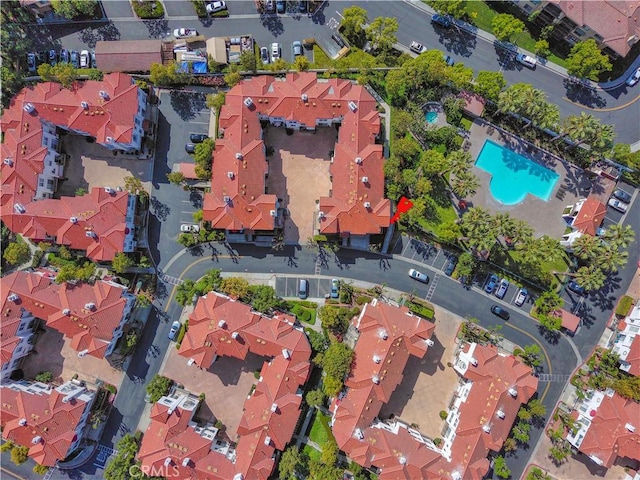 12671 Nicklaus Ln, Tustin, CA 92782 - aerial view of a pool