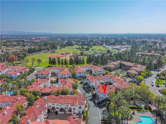 12671 Nicklaus Ln, Tustin, CA 92782 - bird's eye view of a pool area