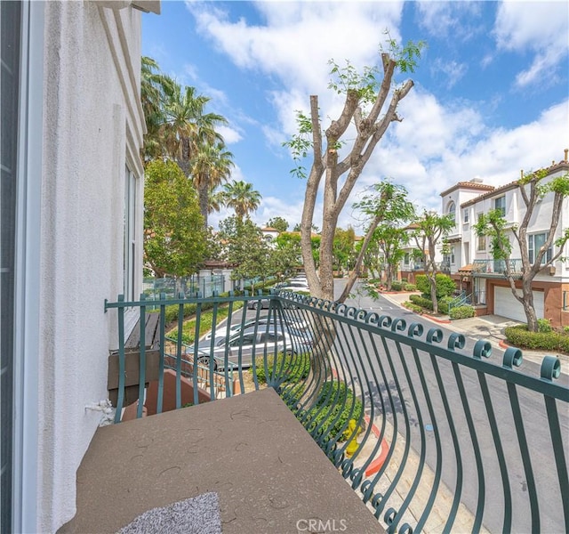 12671 Nicklaus Ln, Tustin, CA 92782 - balcony with a residential view