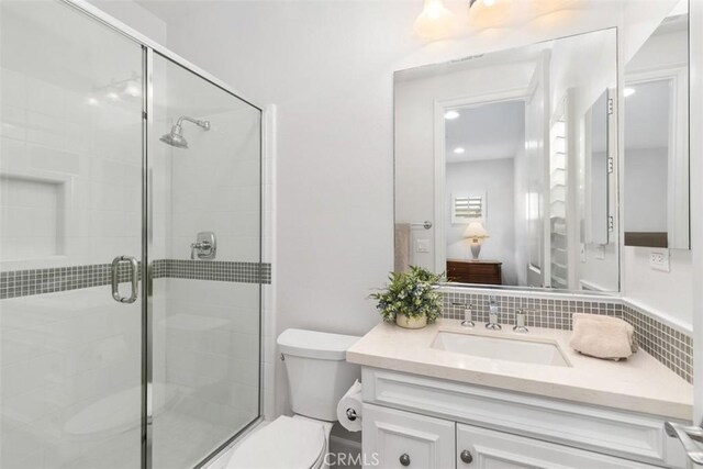 4762 Oceanridge Dr, Huntington Beach, CA 92649 - photo 33