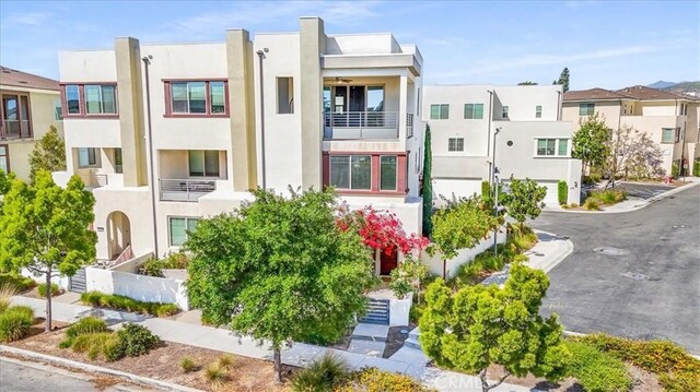 177 Frame, Irvine, CA 92618 - view of property with a residential view