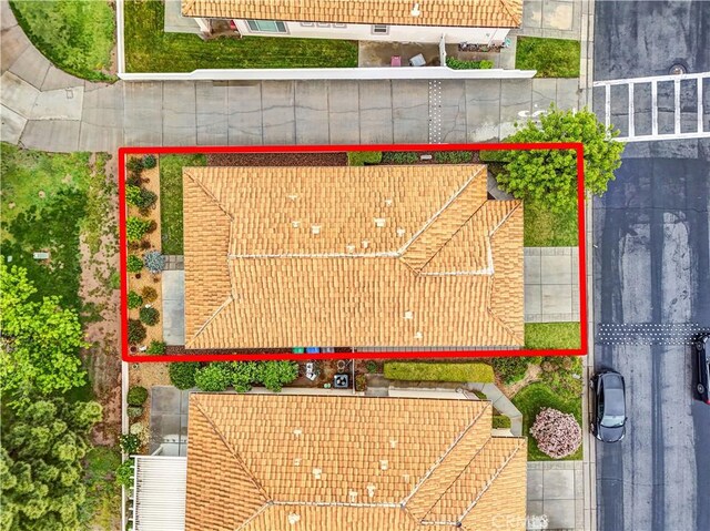 440 Brooklawn Dr, Banning, CA 92220 - aerial view of property and surrounding area with property boundaries highlighted