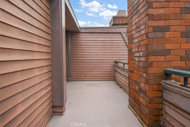 13044 Mindanao Way Unit 3, Marina Del Rey, CA 90292 - view of patio / terrace