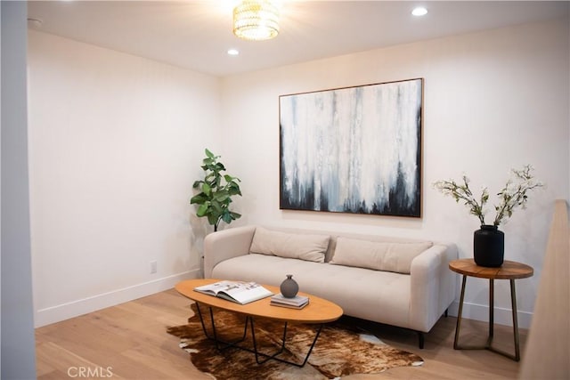 13044 Mindanao Way Unit 3, Marina Del Rey, CA 90292 - living room featuring wood finished floors, recessed lighting, and baseboards