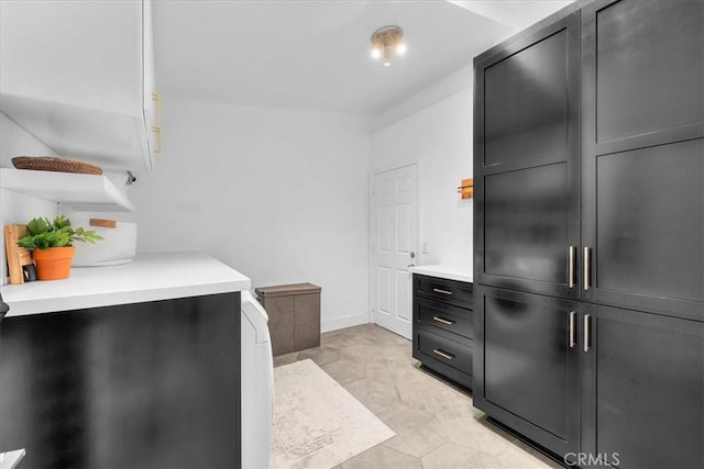 bathroom with baseboards
