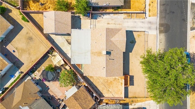 44226 2nd St E, Lancaster, CA 93535 - bird's eye view