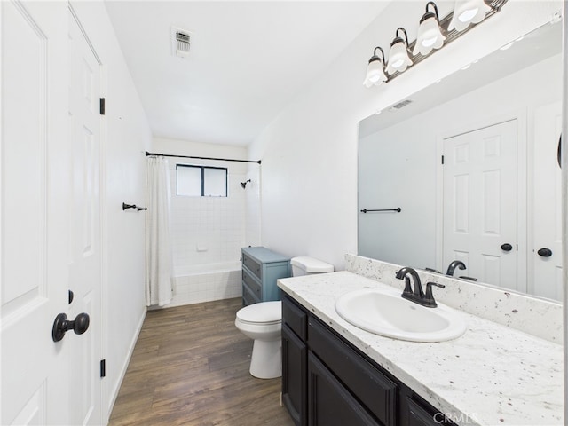 43642 Crystal Cave Cir, Coarsegold, CA 93614 - full bath featuring toilet, wood finished floors, shower / tub combo with curtain, and vanity