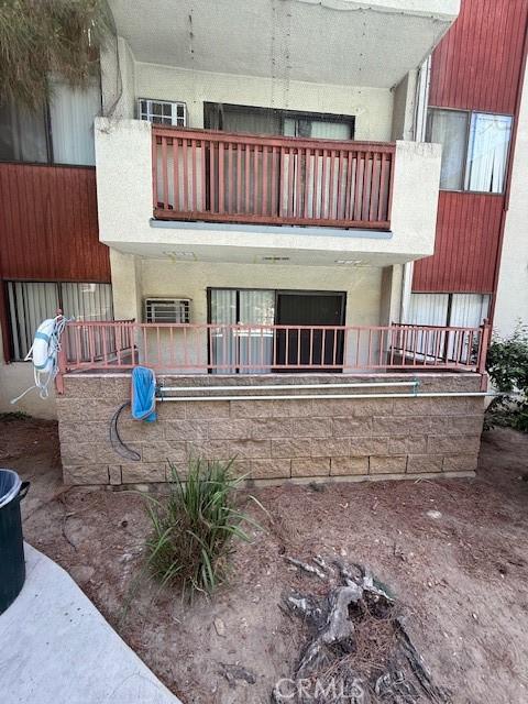20234 Cantara St Unit 143, Winnetka, CA 91306 - back of property featuring a balcony
