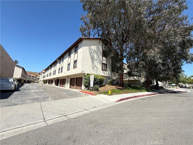 18122 Sundowner Way Unit 1108, Canyon Country, CA 91387 - view of building exterior