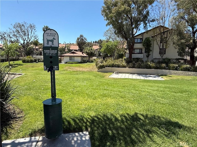 18122 Sundowner Way Unit 1108, Canyon Country, CA 91387 - view of home's community featuring a yard