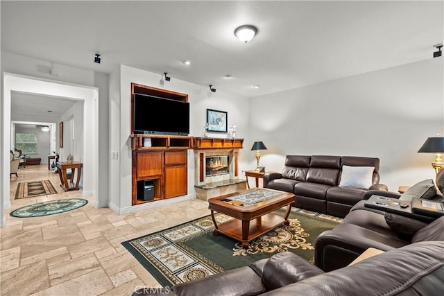 28332 Falcon Crest Dr, Canyon Country, CA 91351 - photo 10