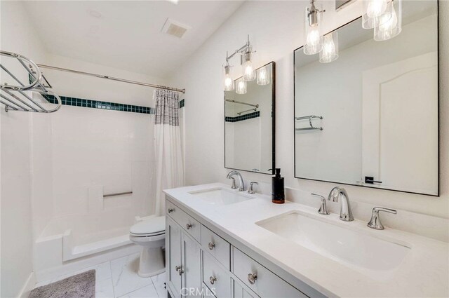 2461 Oneida St Unit B, Pasadena, CA 91107 - full bath featuring double vanity, marble finish floors, and shower / bath combination with curtain