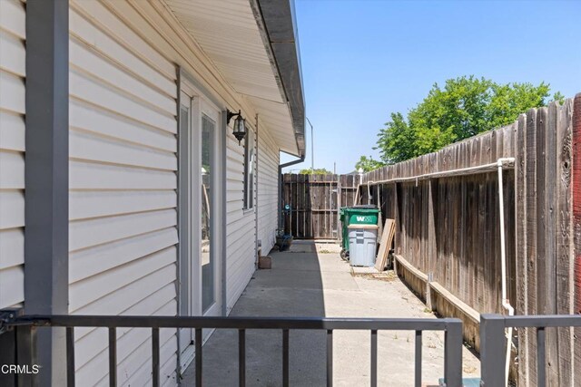 1037 Cortina Ct, Orland, CA 95963 - view of patio