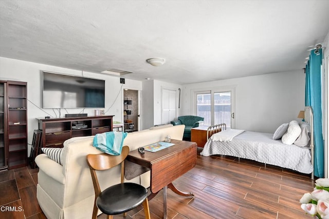 1037 Cortina Ct, Orland, CA 95963 - bedroom featuring wood finished floors