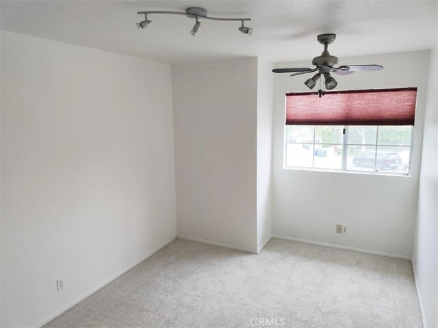 22000 Jodi Pl, Saugus, CA 91350 - photo 31