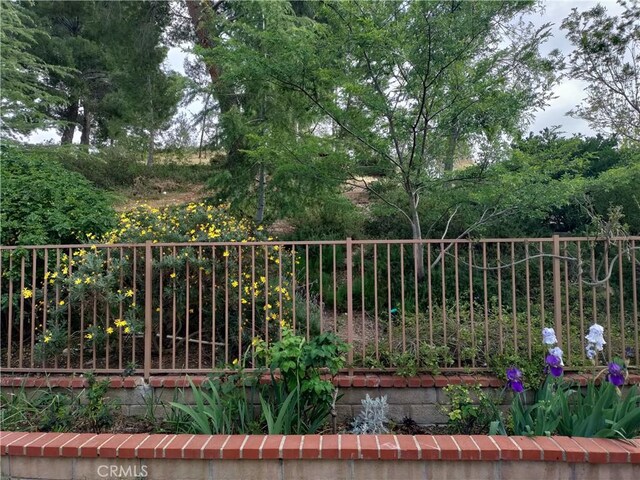22000 Jodi Pl, Saugus, CA 91350 - photo 11