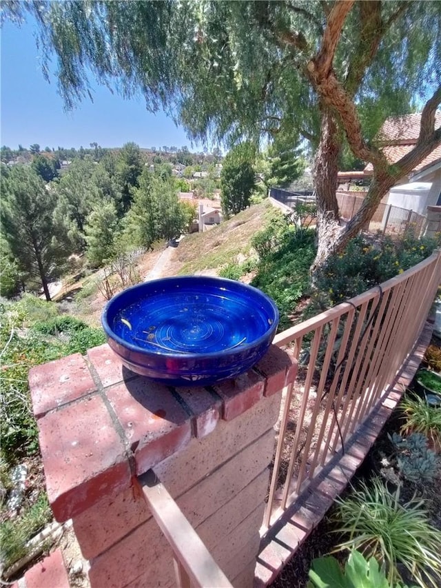 22000 Jodi Pl, Saugus, CA 91350 - view of swimming pool