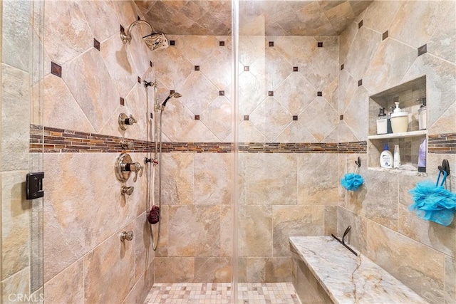 6723 Sycamore Ln, Palmdale, CA 93551 - full bath featuring a shower stall