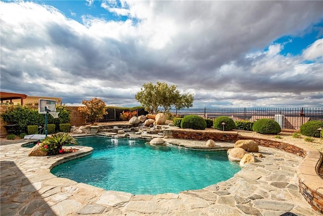 6723 Sycamore Ln, Palmdale, CA 93551 - view of swimming pool with fence