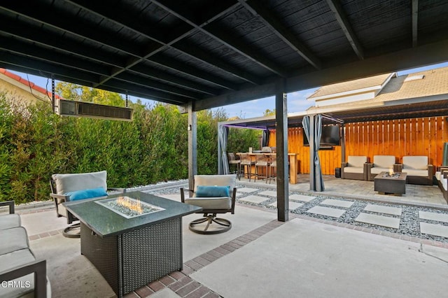 800 Coronado Pl, Oxnard, CA 93030 - view of patio / terrace with an outdoor living space with a fire pit